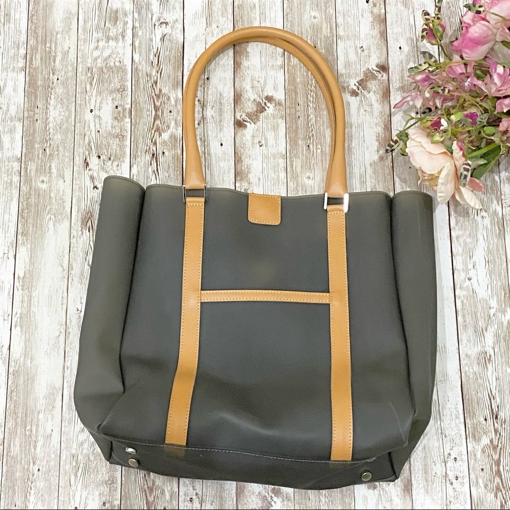 LAI Made in Italy Gray Jelly Tote Bag